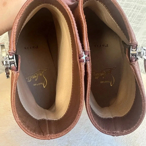 Christian Louboutin CL Zip Charm Chestnut Brown Ankle Booty 70 Calf Leather - Picture 12 of 14